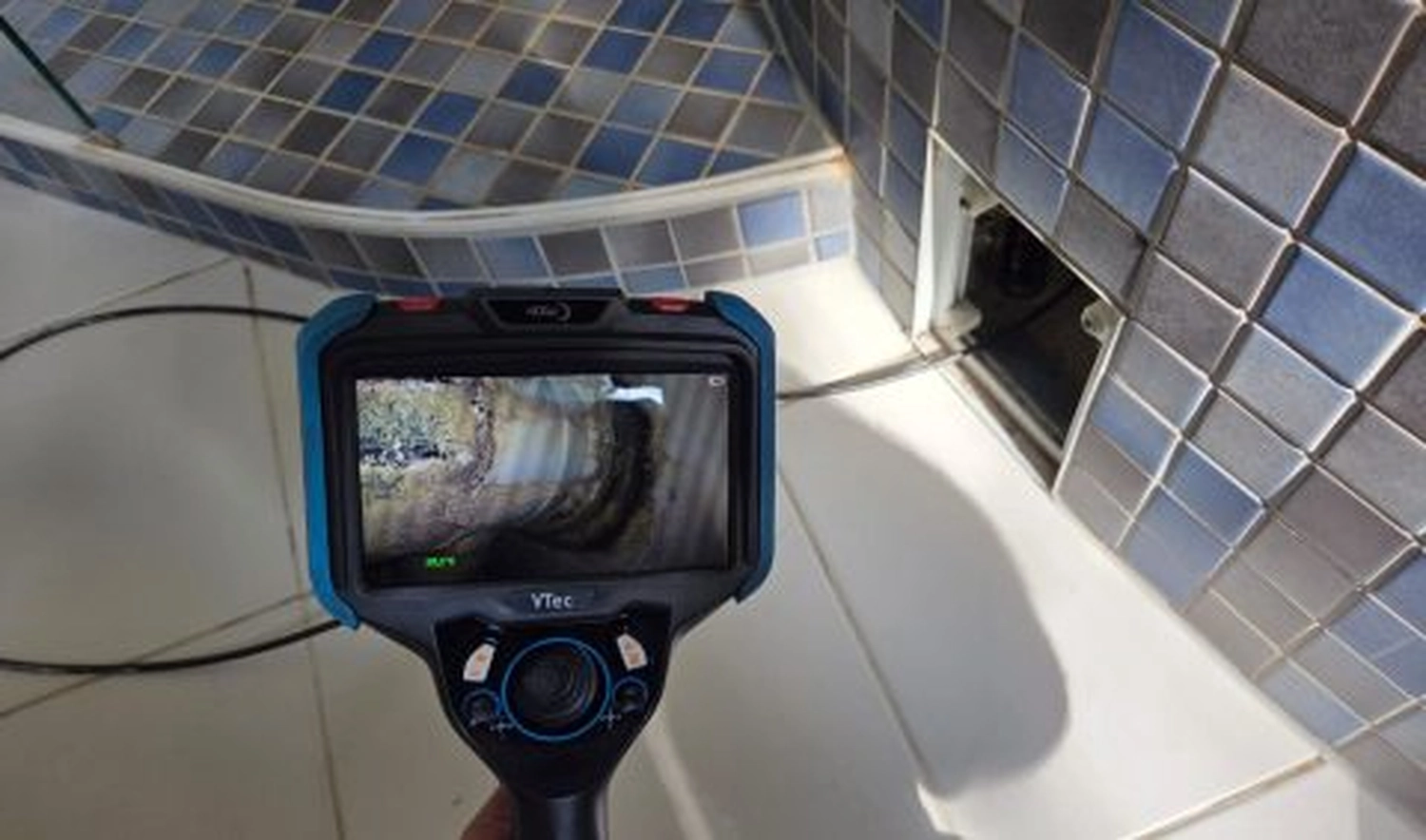 DG Ortungstechnik - Professionelle Leckortung -Videoendoskopie 