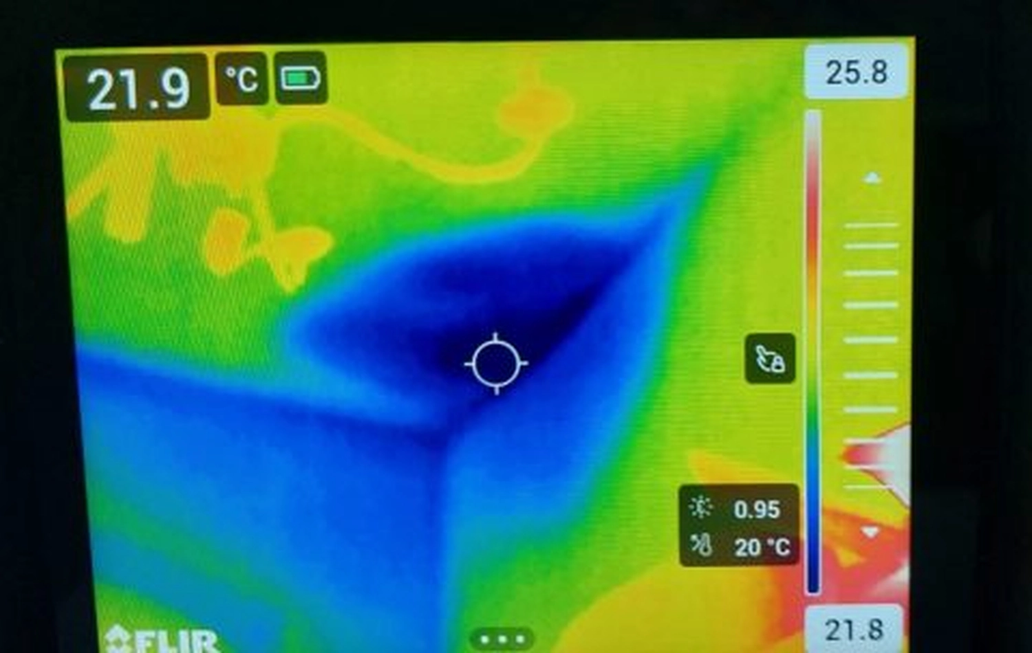 DG Ortungstechnik - Professionelle Leckortung -Thermografie – Leitungen und Gebäudehülle im Blick