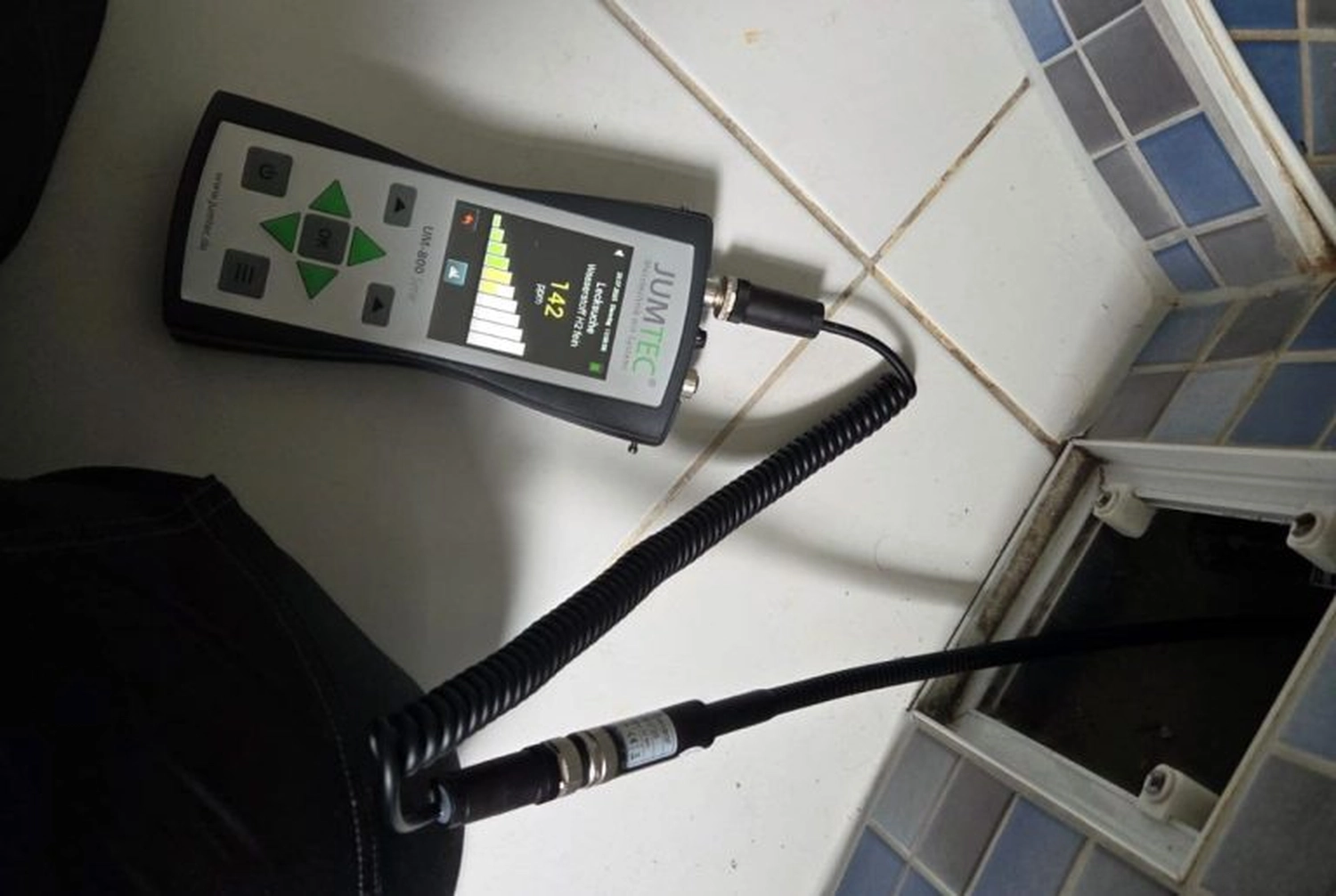 DG Ortungstechnik - Professionelle Leckortung - Leckortung in Gebäuden